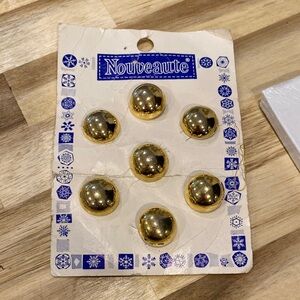 Gold Button Set by Nouveaute